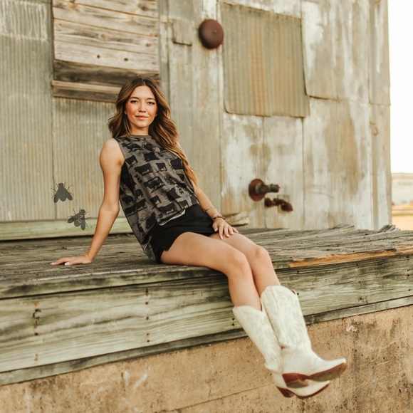 Tizzy Tank - Angus - Picture 5 of 7